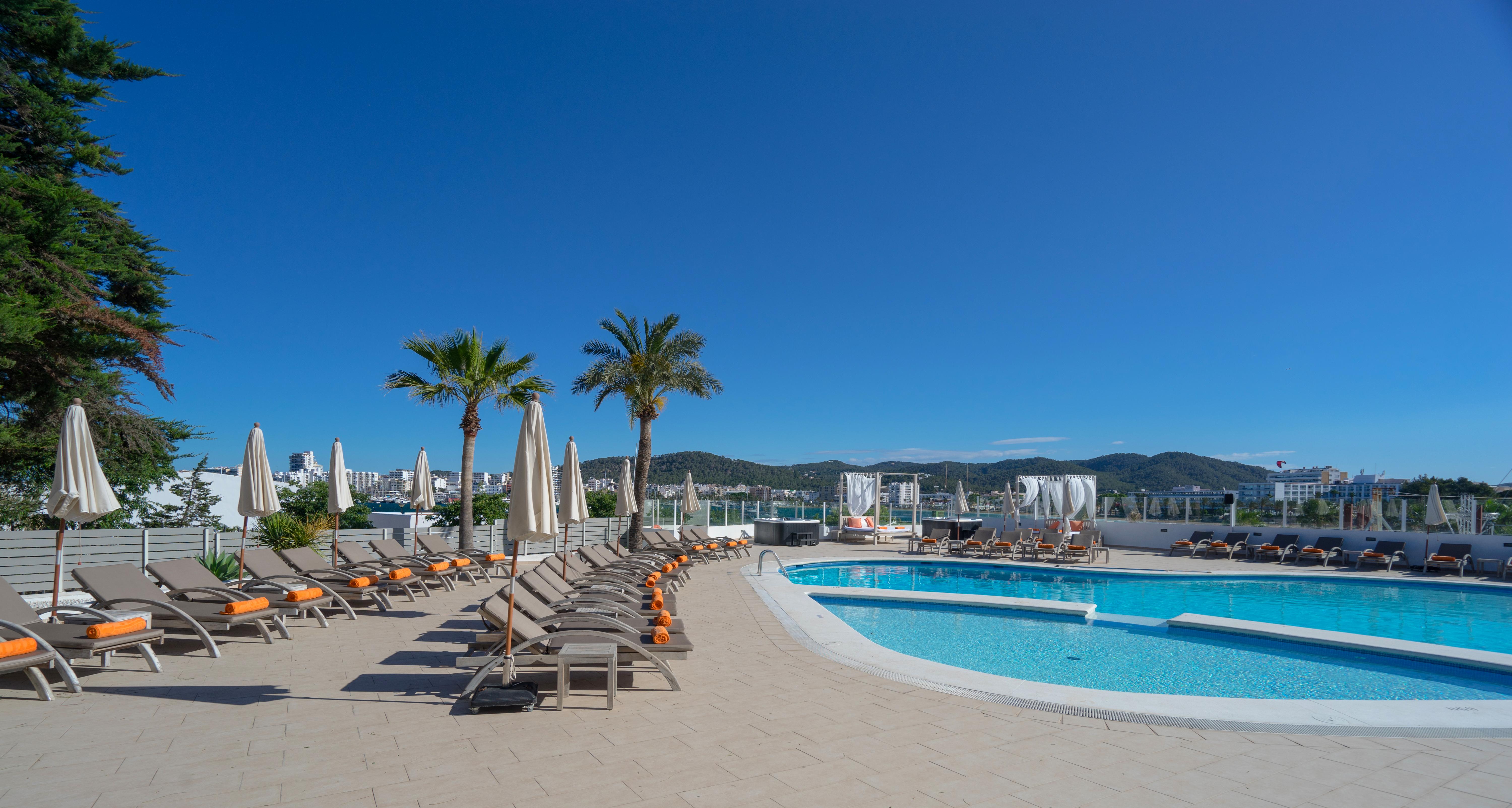Thb Ocean Beach - Adults Only Сан-Антонио-Абад Экстерьер фото