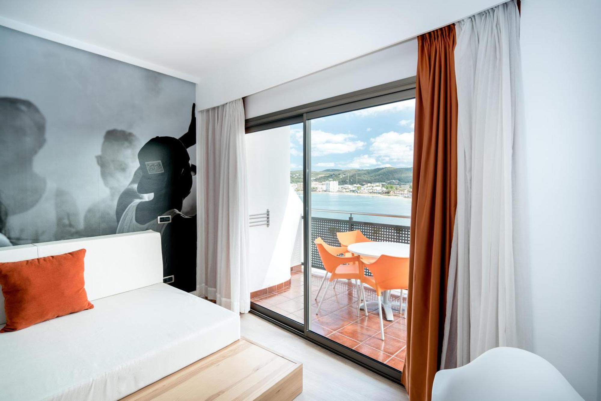 Thb Ocean Beach - Adults Only Сан-Антонио-Абад Экстерьер фото