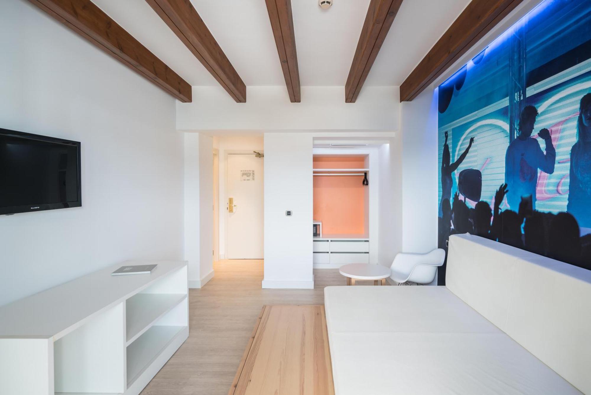 Thb Ocean Beach - Adults Only Сан-Антонио-Абад Экстерьер фото