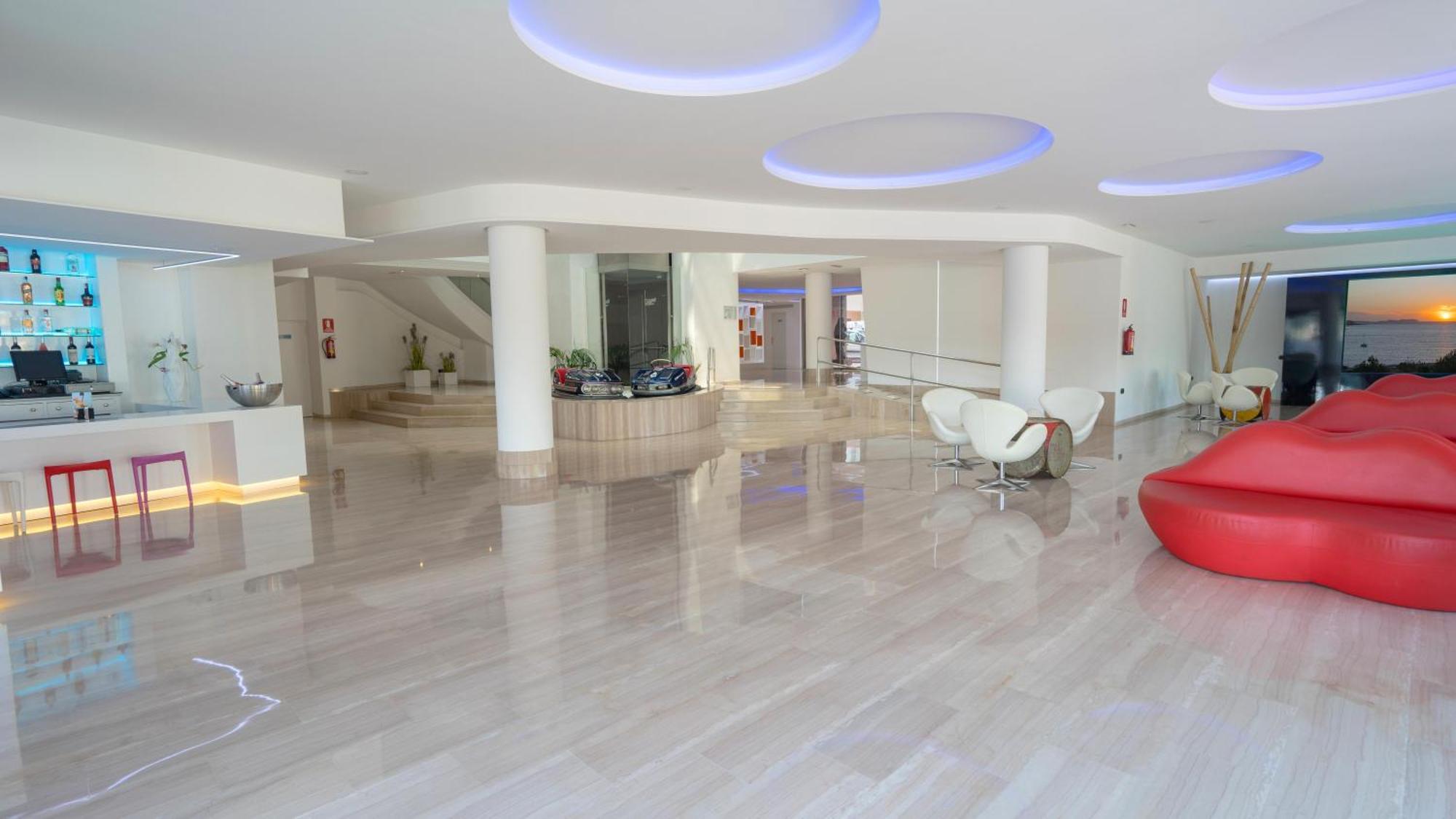 Thb Ocean Beach - Adults Only Сан-Антонио-Абад Экстерьер фото