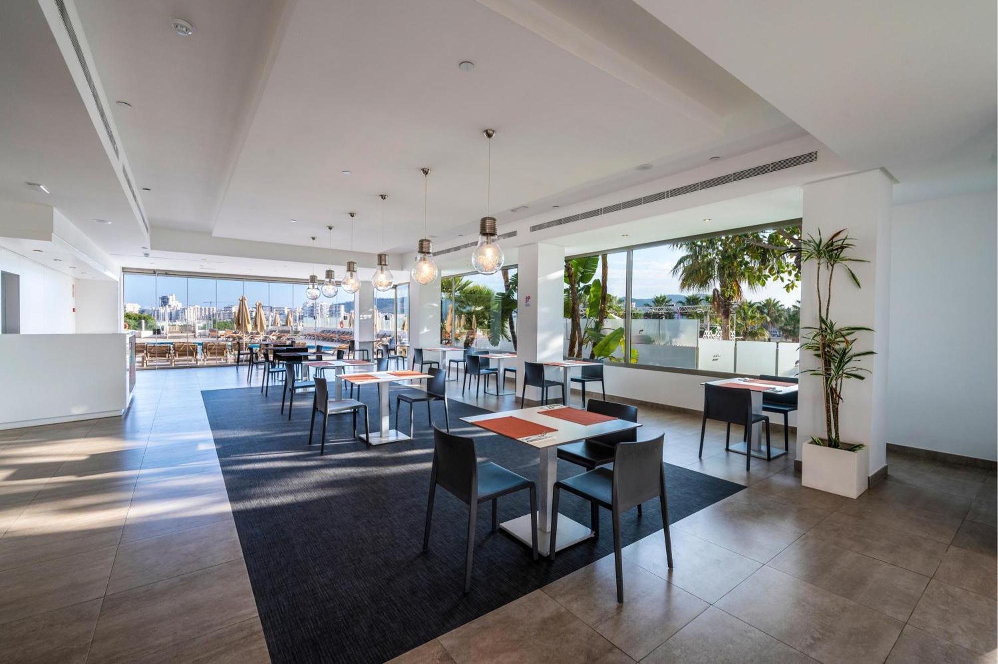 Thb Ocean Beach - Adults Only Сан-Антонио-Абад Экстерьер фото