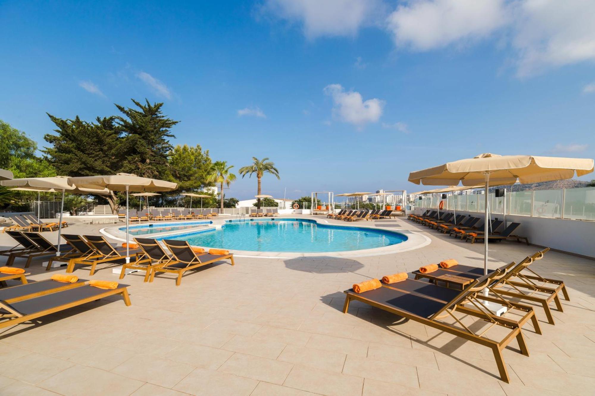 Thb Ocean Beach - Adults Only Сан-Антонио-Абад Экстерьер фото